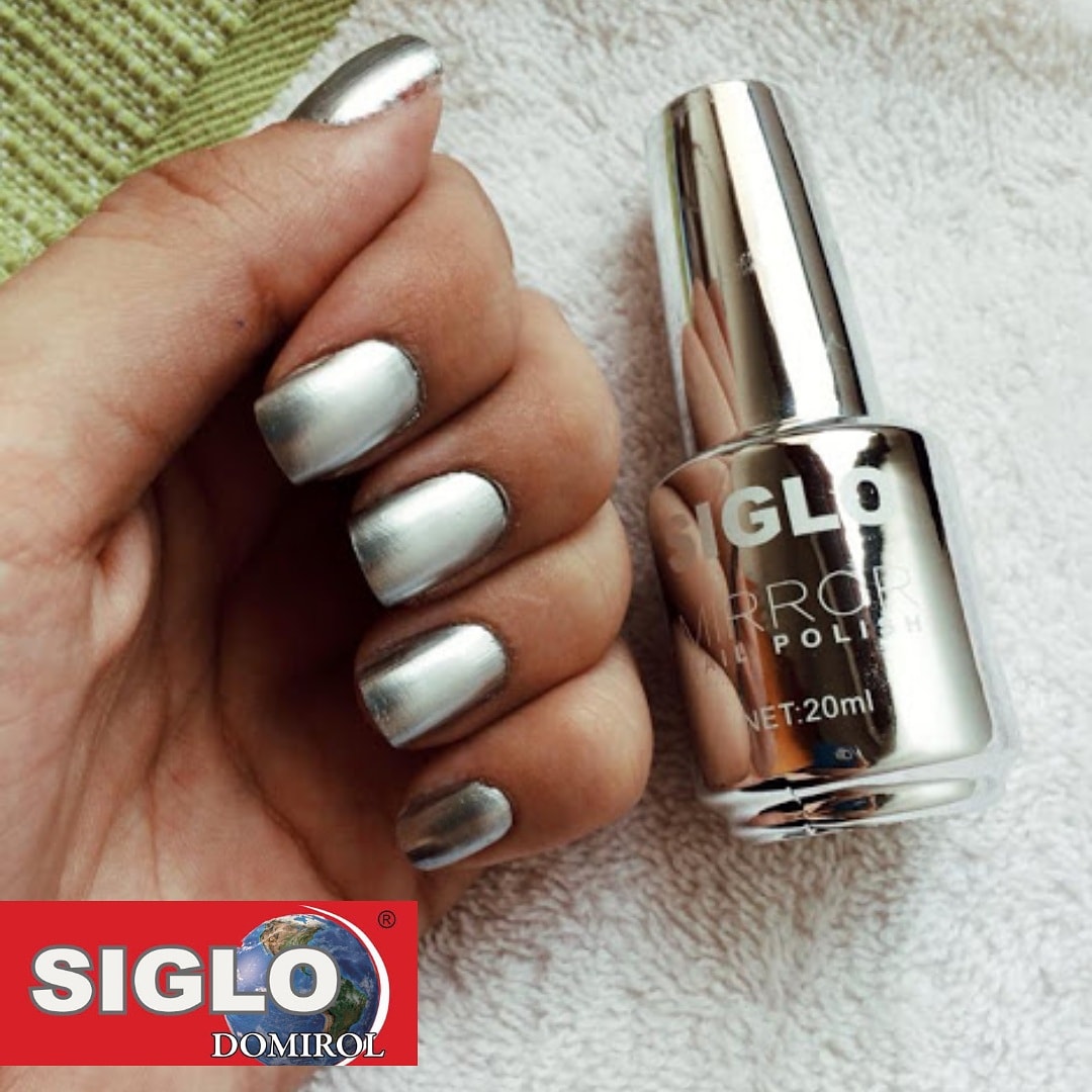 SDomirol's tweet image. Brilla✨ y hazte notar!! 💅

#CuidadoyBelleza 
#SaludyBelleza 
#NailsColor 
#PinturaDeUñas 
#SigloDomirol