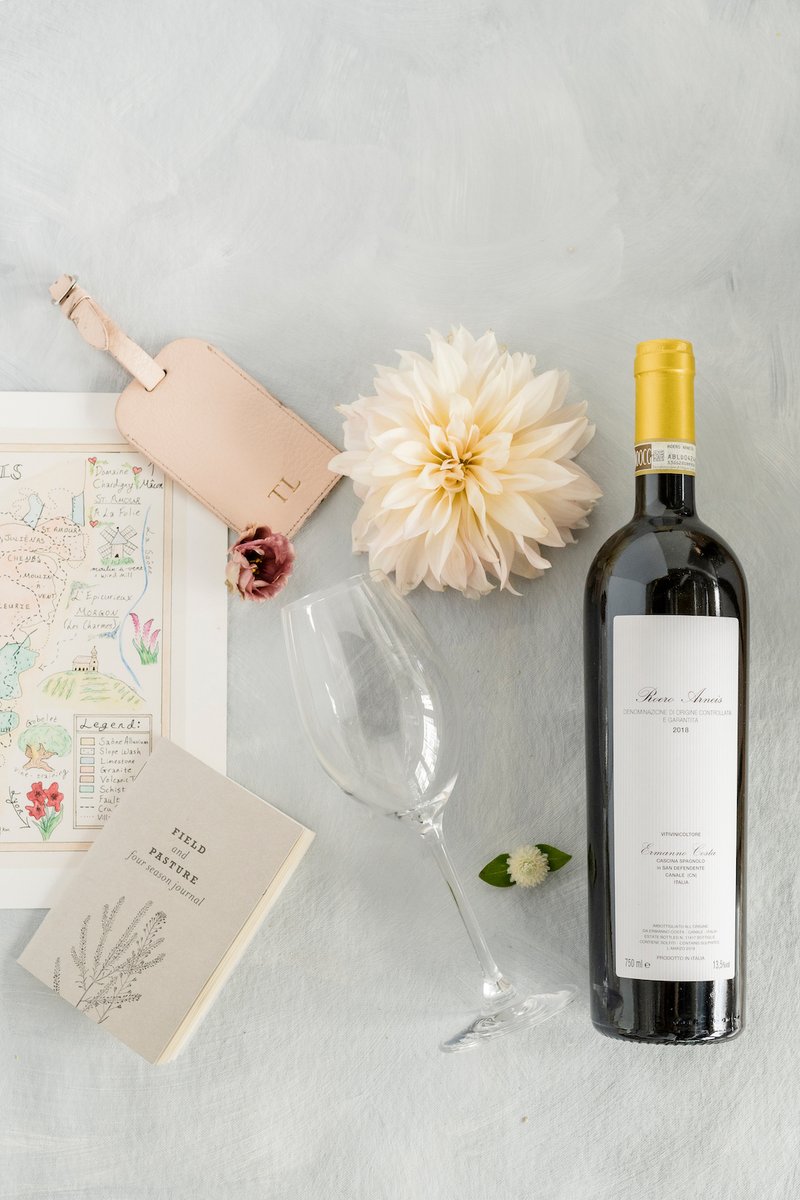 Traveling has been an incredible source of inspiration for me over the years. With each trip and each new destination, I am energized by what I see around me and often find myself incorporating things I saw or learned into my work with my clients. Photo: Michelle Lindsay Photog