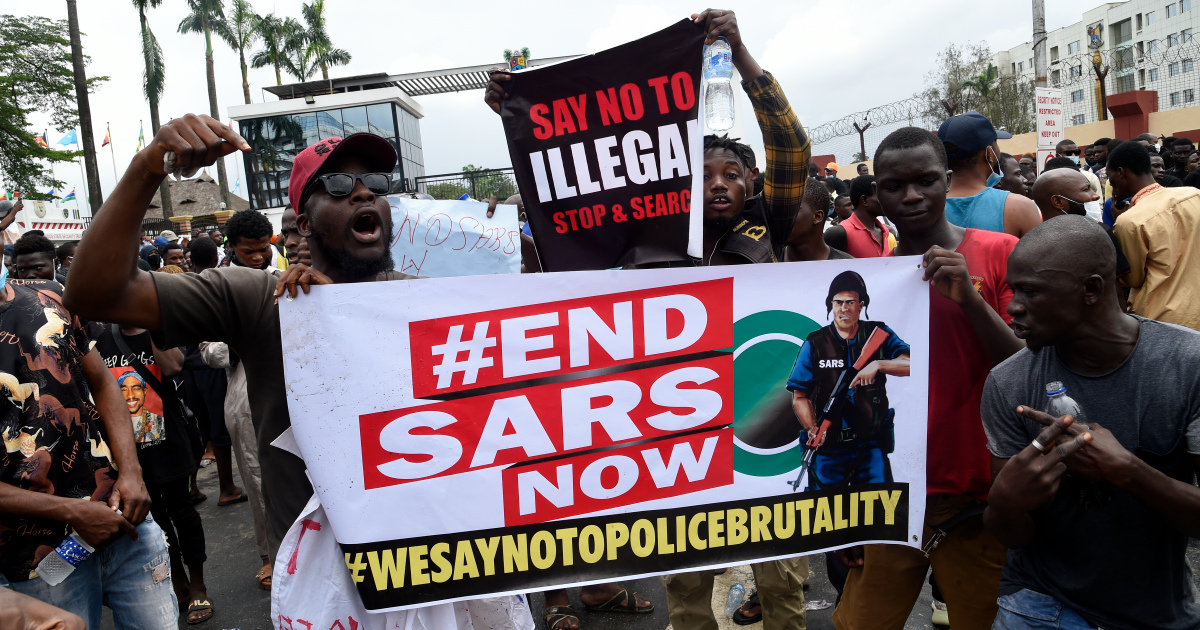 Nigerians have been protesting more than two weeks to  #EndSARS   &  #EndSWAT.What is SARS & what triggered the protests?  https://aje.io/3epce 