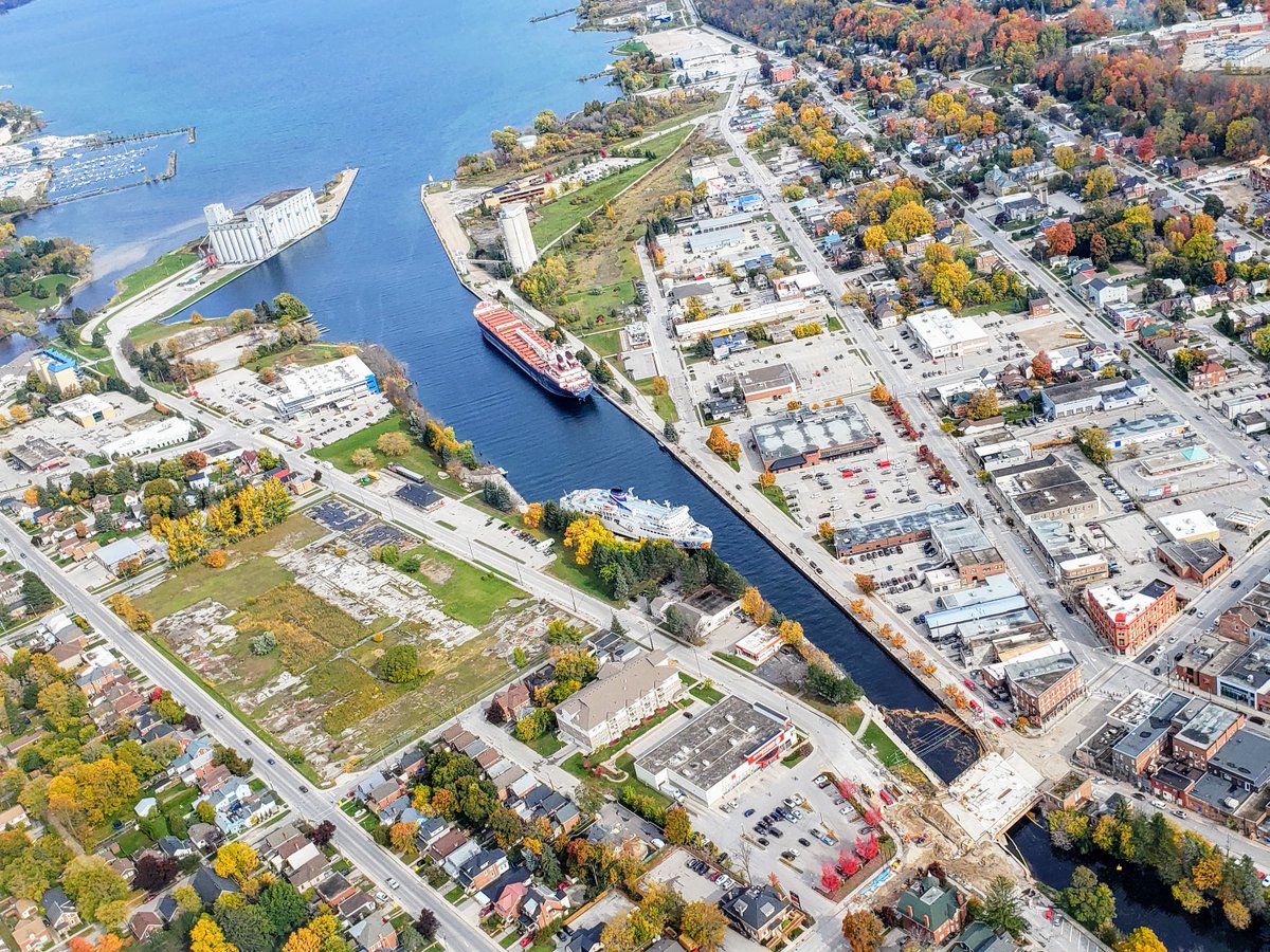 Welcome back Chi-Chi!

We spotted the <a href="/ontarioferries/">Chi-Cheemaun</a> Big Canoe back in the harbor yesterday on our fly-by. Bridge looks almost done compared to last time Chicheemaun was home.
