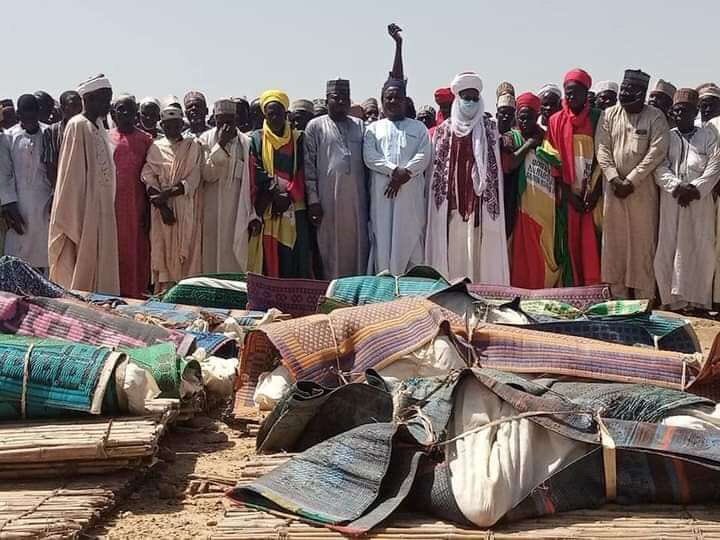 _Maisaje's tweet image. 20 people slain by bandits last night at Tungar Kwana, Talata Mafara LG, Zamfara, funeral prayers attended this afternoon. May Allah have mercy on their souls #SecureArewa