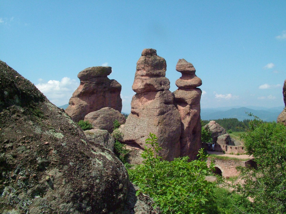 Bulgaria's tweet photo. Belogradchik - Image by Glen Stobbs https://t.co/fz9qicIrw4