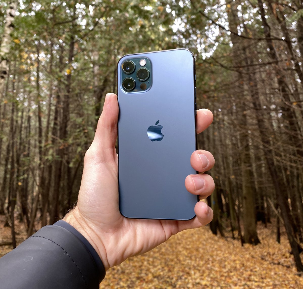 MattiHaapoja's tweet image. I dunno how they do it but new iPhones always feel so fresh and different to use (in a good way). Very much enjoying the 12 right now. Anything you’re curious about?