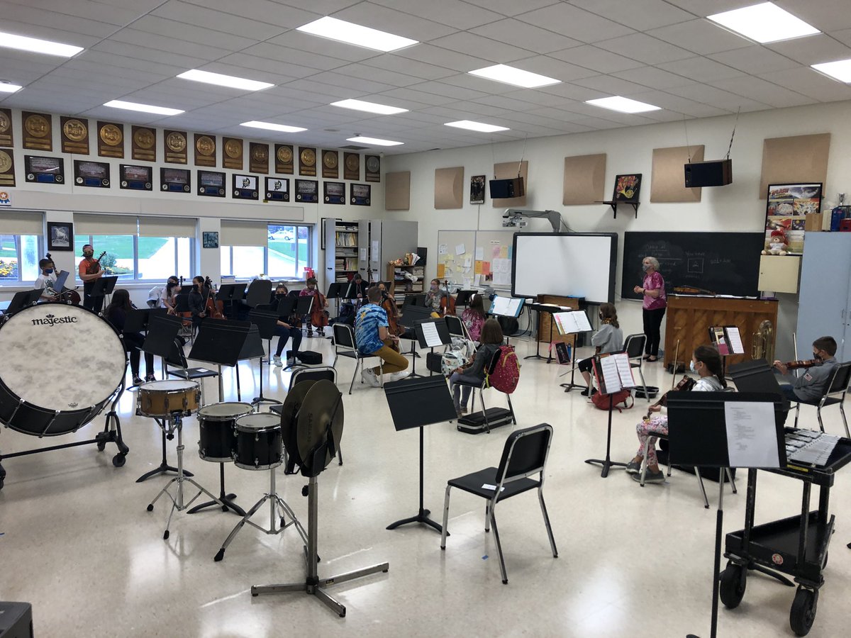 wdavern's tweet photo. Festival Wednesday afternoon session!! We look forward to welcoming the Gold cohort next week! A great start and a fantastic WG team ACCOMPLISHMENT! @jdbillscnzm  @WestGeneseeCSD https://t.co/fUndAnWMDc