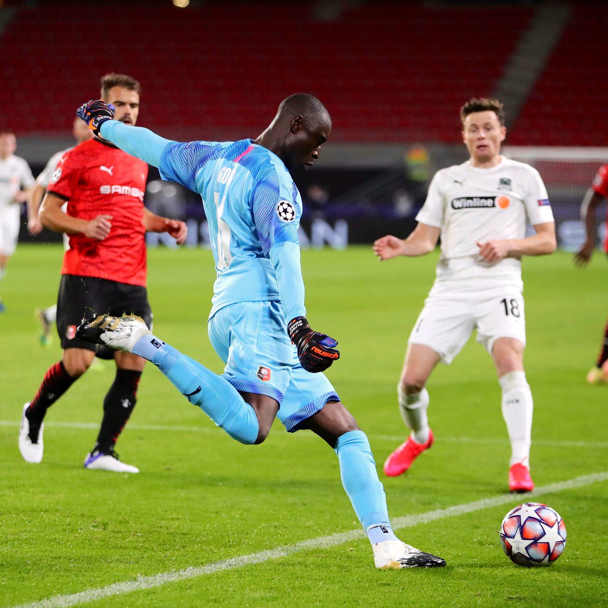 Alfred Gomis tweet media