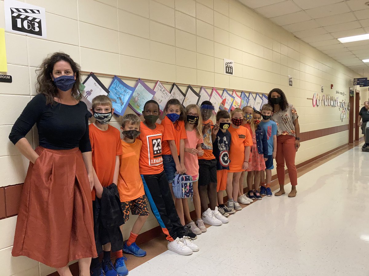 Unity Day! We are together against bullying and united for kindness, acceptance, and inclusion. #WeAreCarver #ItsShowtime <a href="/CarverES_RH/">GWC Elementary</a>