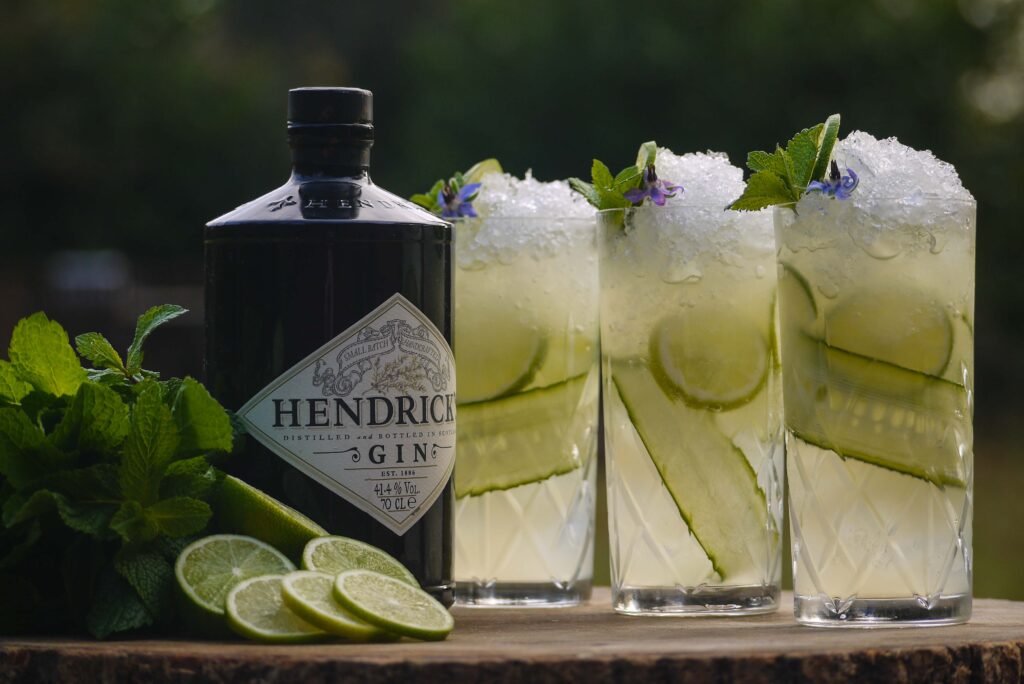 Join #TheNewNormal with #BoutiqueEvents for your #SocialBubble with @FourGablesFood - they do everything for you at your home #SurreyCatering #WeAreOpenForBusiness #StayAlertSaveLives https://t.co/mRyS1eG7se https://t.co/wq2YeCg1WJ
