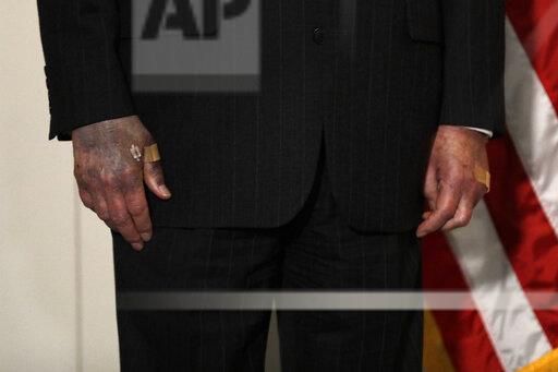 This photo of Mitch McConnell's hands from yesterday https://t.co/9x5x2UhxvJ