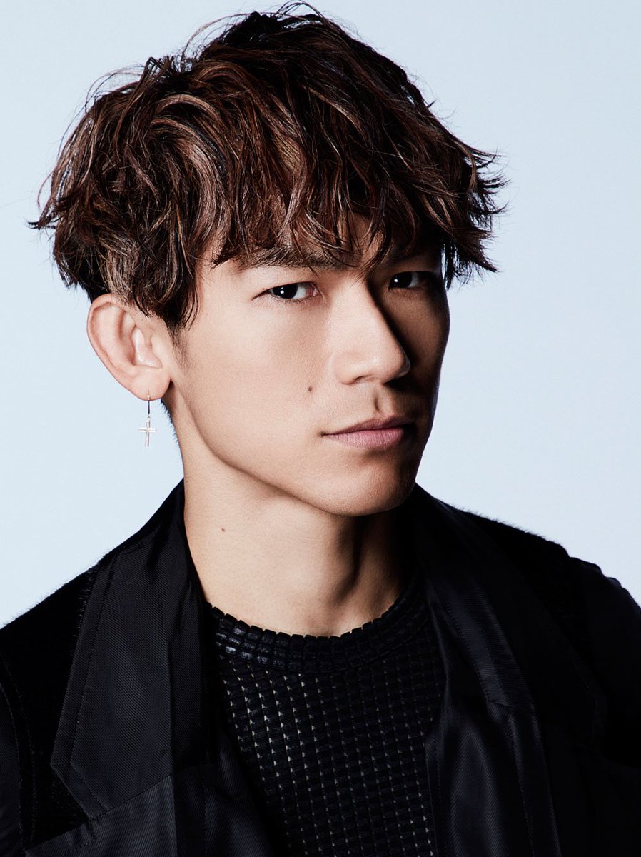 藤本洋輔 A Twitter Naoto Tetsuya Takahiro Akira 頭に Exile をつけないと他の分野で活躍する同名の人たちと名前がカブってしまうexile Tribeメンバー多すぎ問題