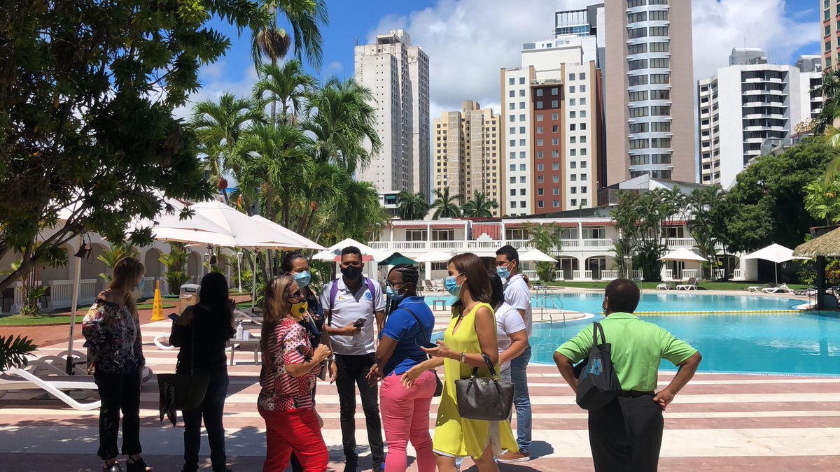 apetpanama's tweet photo. Nuestros aliados siguen su caravana de inspecciones para ofrecer a nuestros clientes lo mejor y que cumpla con las normas de bioseguridad actuales. El día de hoy estamos visitando @Hotel_ElPanama #SomosAPET #CompraLegal #TripeaEnPanama https://t.co/gHmo6YZp3x