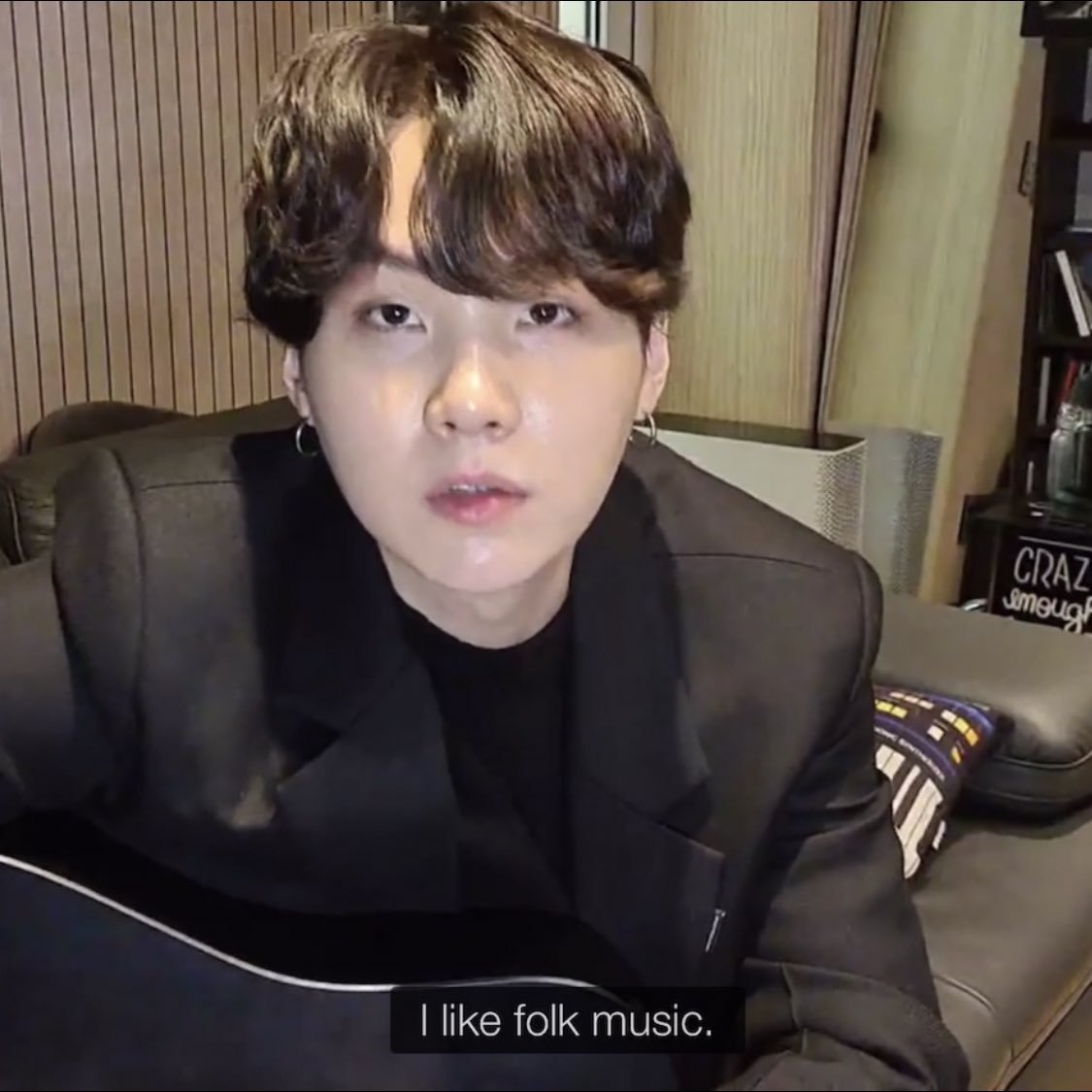 Of course I’m amazed how capable and comfortable he is after only a few short months of practice, but what’s more exciting is Yoongi expressing the holistic love for music that drives him to keep learning and changing