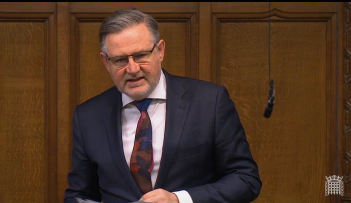 "Before the summer  @MarcusRashford publicly shamed the government into providing free school meals over the holidays."  @BarryGardiner quotes local Head Teachers' experiences over summer & fears for the upcoming holidays. Free School Meals described as "a lifeline" & "a minimum".