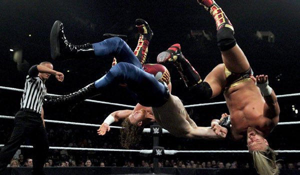 Tag Titles: Blake & Murphy (c) Vs The VaudevillainsBasic but magic. A festival of impossible pops they all may never receive again, the reactions elevate this to an insane degree. And Blue Pants, man. There’s nothing quite like when a product can do no wrong.IT’S STILL GOOD!