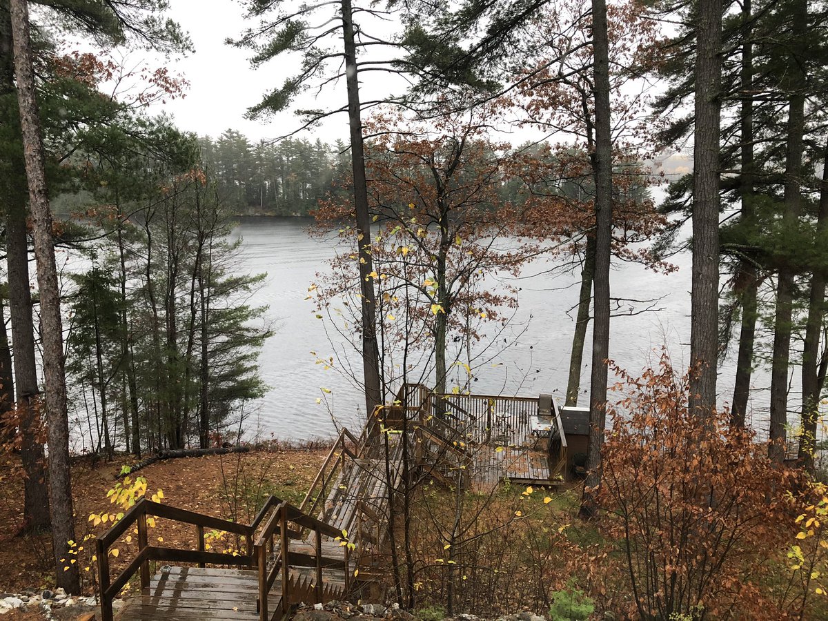 Kdasilva22's tweet photo. Good Morning Calabogie ! Office view for the next few days #Vacation #MuchNeededR&R ! https://t.co/IFzZJqJhCp