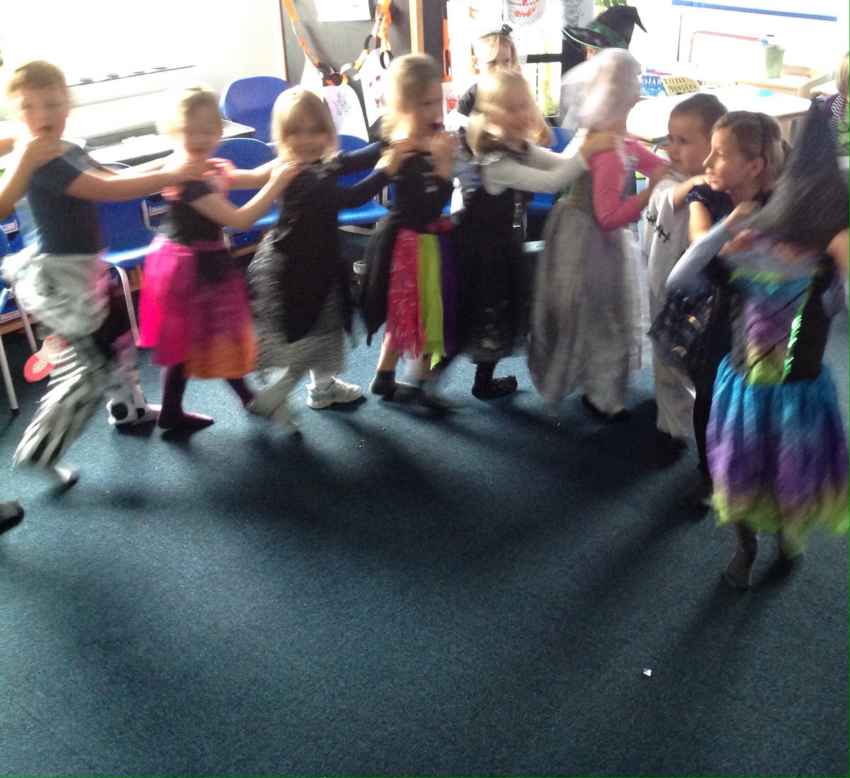 RRP_LPS's tweet photo. We've had a spooktastic time today!Happy half term everyone!ππ» #halloweencosmicyoga #discofun https://t.co/Se32eHoNYr