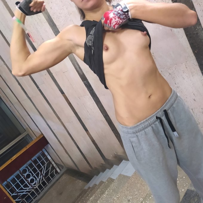 Two (or three?) of my allies: Biceps and Tits! follow me for get joy everyday! #HotHandyman #gym #abs<a href="/tag/gym"class="tags"><span>#gym</span></a><a href="/tag/fitness"class="tags"><span>#fitness</span></a><a href="/tag/followme"class="tags"><span>#followme</span></a><a href="/tag/abs"class="tags"><span>#abs</span></a><a href="/tag/sexy"class="tags"><span>#sexy</span></a><a href="/tag/letsgo"class="tags"><span>#letsgo</span></a><a href="/tag/fitgirl"class="tags"><span>#fitgirl</span></a>