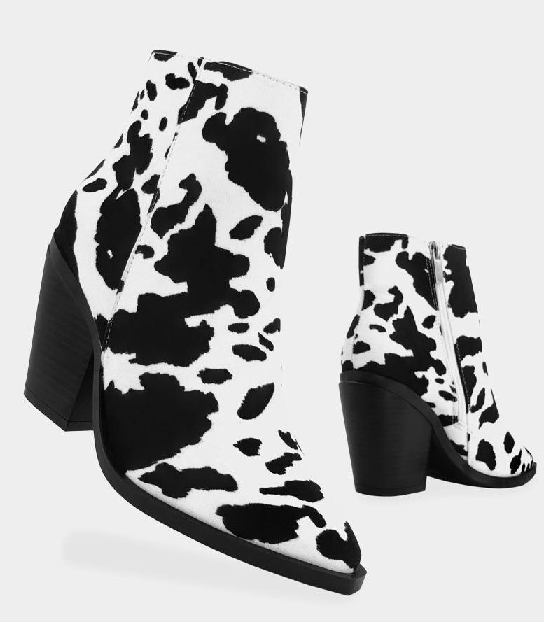 MYSHOESMEXICO's tweet photo. ¡El “print” más solicitado del otoño / invierno hecho #botines casuales! ¡Son irresistiblemente bellos! 🐮🖤🤍 #moo
…
Style: WEST 👉🏻 $998.00 mxn.
#myshoesmexico #cowprint #shoeaholic #igshoes #shoestagram #botinesmujer #zapatosmujer #boots #botasdemoda https://t.co/KyMTI7bv7j