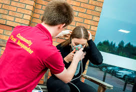 YASCFR's tweet photo. Recruitment open for new CFRs - Calderdale, Kirklees, Wakefield, Sherburn &amp; Selby. Spread the word. Could you volunteer to provide life saving treatment? https://t.co/sroVdlxITd complete the enquiry form.
Check out this story to see why its so important https://t.co/20th55PftV https://t.co/7b6fzL0vRe