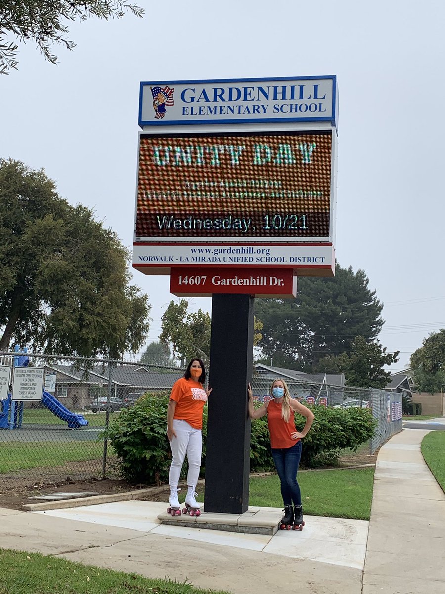 GardenhillGil's tweet photo. Unity day! Fight Against Bullying! https://t.co/fcdr8e2NjA