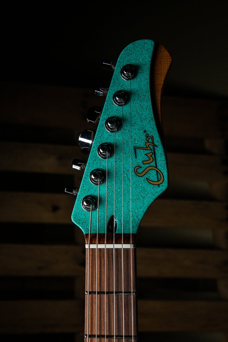 SuhrCustom's tweet image. Custom Classic S built for Distinctive Guitar!

Instrument Specifications:
Serial Number: JS5M1U
Model: Custom Classic S
Finish: Custom Color
Body Wood: Roasted Alder
Neck: Roasted Maple with Pau Ferro