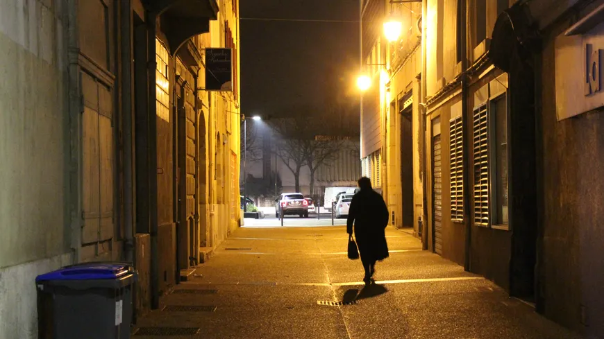 La #Drôme et l'#Ardèche pourraient passer sous couvre-feu dès ce week-end 
francebleu.fr/infos/sante-sc…