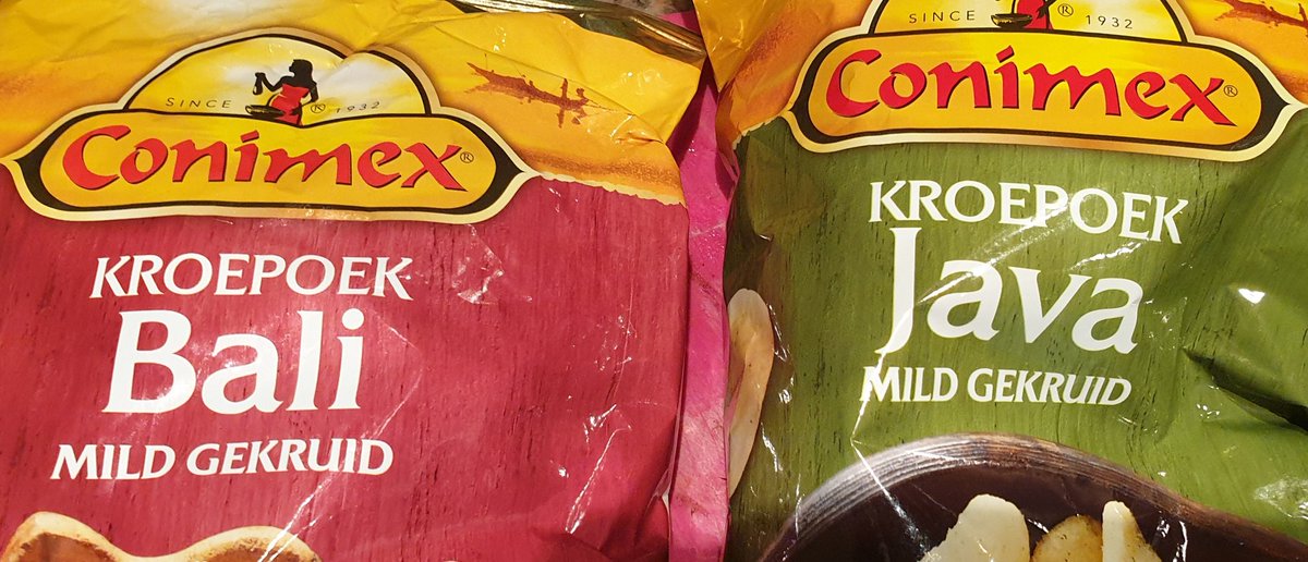 klara_pekel's tweet photo. Ik ben zo benieuwd wat het verschil is tussen "Mild gekruid" en "Mild gekruid".... @Conimex https://t.co/RD5WxCV0cf
