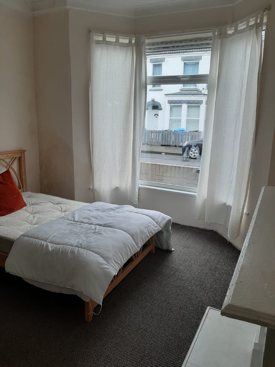 IsaacKingisaac's tweet photo. @ vineyard our turn around rooms are less than 24 hrs to the highest standards with @supportedaccmmodation @endhomeleness @Shelter @_roughsleepers @homelessness. Vineyard Project always goes the extra Mile for our tenants https://t.co/iQzlOgmvgw
