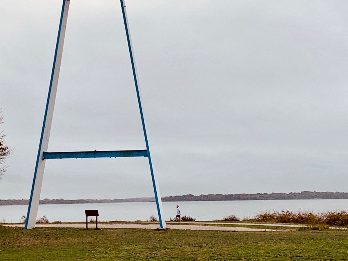 RhodeIslandDEM's tweet photo. It's a beautiful fall🍂 day to #GetOutside at Rock Point State Park! With stunning views of Narragansett Bay + a new fishing pier, fond memories continue to be made at this beloved RI place. 

Visit https://t.co/lRTwdpO1nw for outdoor rec updates
📷- George LaCross
#RIStateParks https://t.co/LL1tzlNoh4
