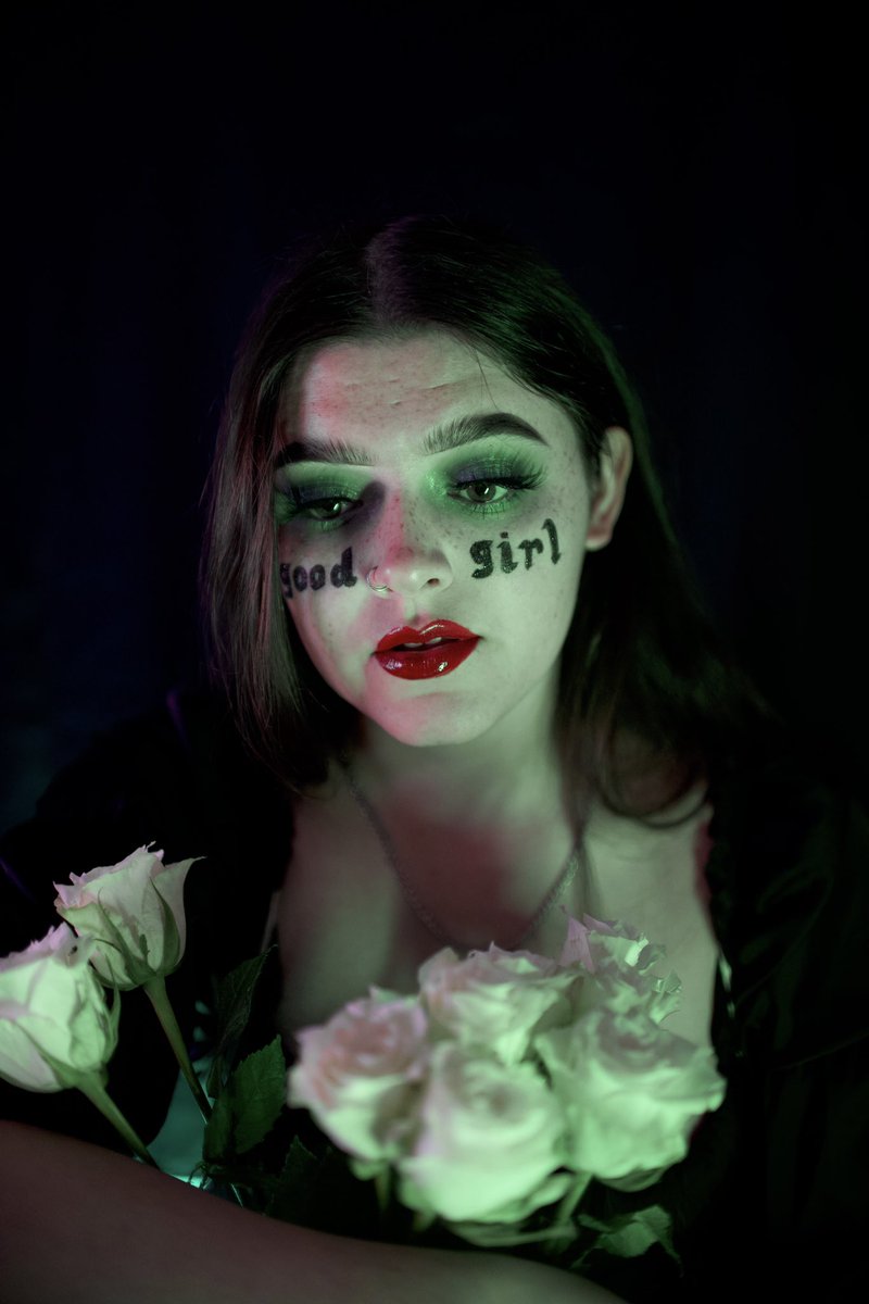 angelaainnes's tweet photo. 𝖌𝖔𝖔𝖉 𝖌𝖎𝖗𝖑 | Coming Soon

i am so excited to share my first poetry collection with you 💚

subscribe to the email list for more information on the release and for exclusive bts content: https://t.co/1eUu7Fu5jZ

watch the trailer here: https://t.co/mtEdYJDnOc https://t.co/WK1DGRJh4A