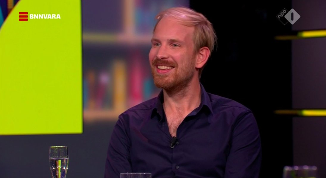 🎉 De meeste mensen deugen van <a href="/rcbregman/">Rutger Bregman</a> is genomineerd voor de NS Publieksprijs! Heb je het boek gelezen en wil je helpen het hoopvolle mensbeeld verder te verspreiden? Stem dan op De meeste mensen deugen! 🌱nspublieksprijs.nl/boek/de-meeste…
