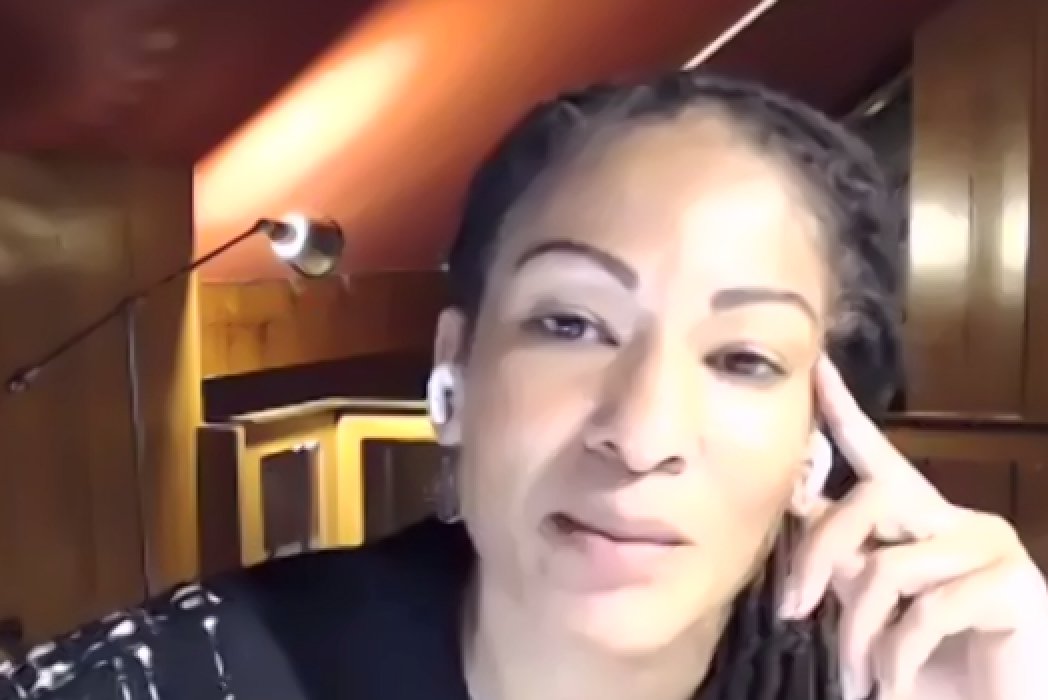 russellcris's tweet image. Thanks Ruha Benjamin @ruha9 for brilliant talk on AI, Tech &amp;amp; Racism. How can we use technology for accountability to combat bias &amp;amp; racism? @sciwri20 #Patruskylecture @ScienceWriting