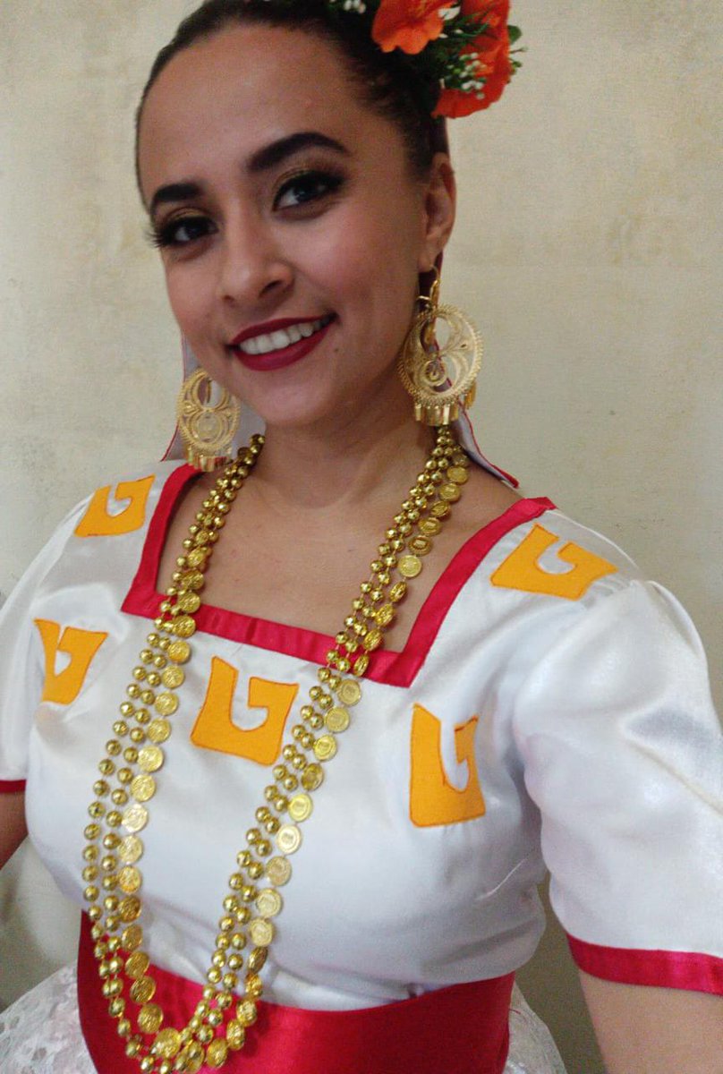 #PatrimonioTurístico el Mtro. <a href="/FLOTAFRANCISCO/">FRANCISCO FLOTA</a> Ex- Presidente Municipal de #Bacalar primer #PuebloMágico en #QuintanaRoo  ofrece conferencia a estudiantes del <a href="/TecNM_Cancun/">@TecNM_Cancun</a> moderan <a href="/TheAlanAlexis/">Alan Alexis Juarez 🔥</a> <a href="/cristinazuetar/">Cris</a> <a href="/MarianaVazquezE/">🌊✨</a> <a href="/CesaCampusC/">CESA Campus Cancún</a> <a href="/mapachestec/">@MAPACHESTec</a> <a href="/SECTUR_mx/">SECTUR México</a> <a href="/SEDETUSQROO/">SEDETUS</a>