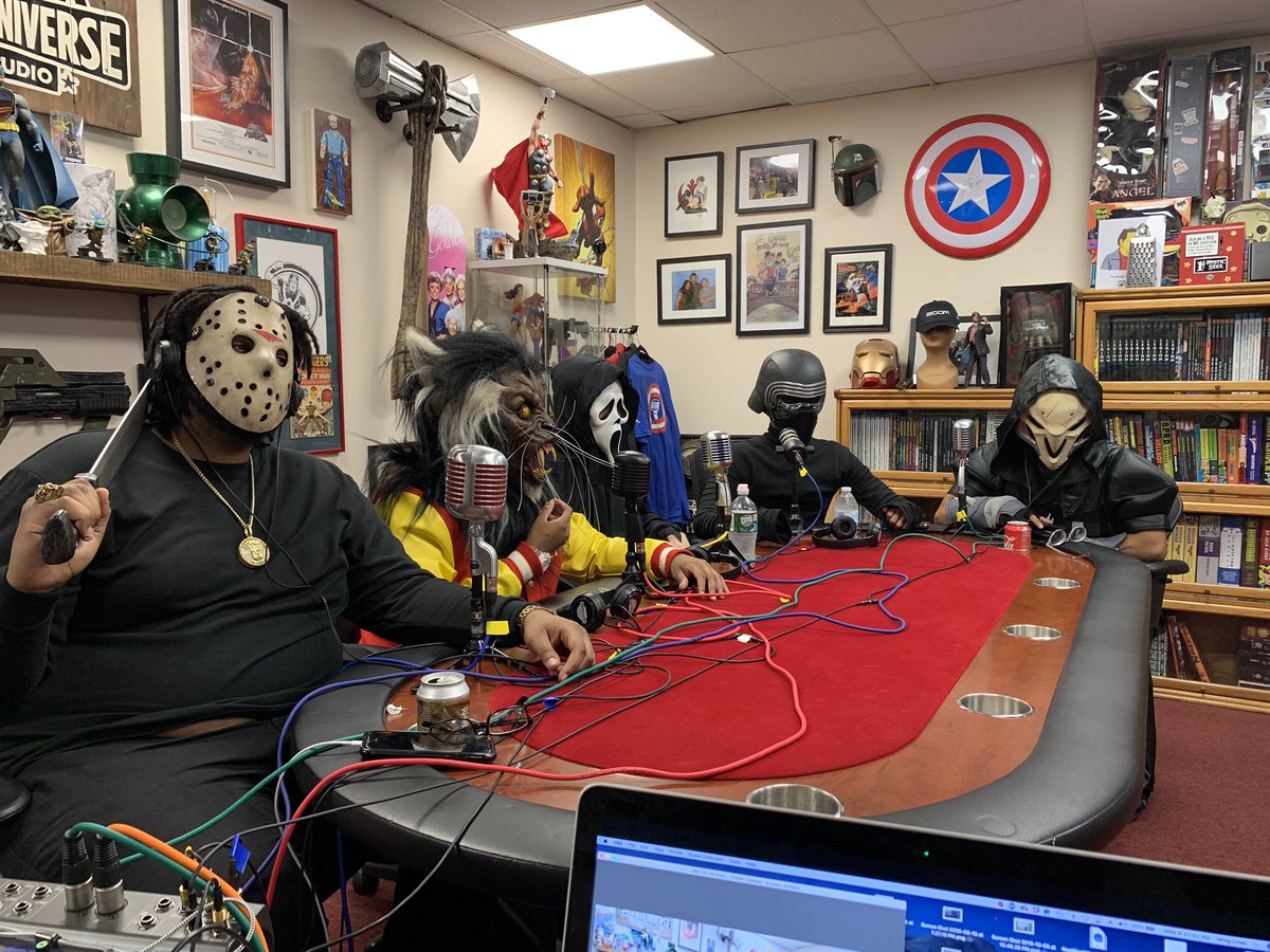 mingchen37's tweet photo. In your opinion - in a fight to the death which one of these guys walks out of the podcast studio victorious?? @CampNos @ASUPodcaStudio https://t.co/caJHCh0U9Y