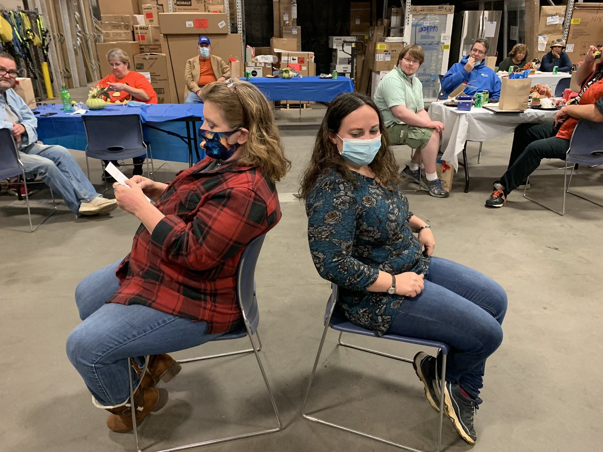 Lowes0632's tweet photo. What a great turnout for the Cashier appreciation!! https://t.co/65mfjfOrZw