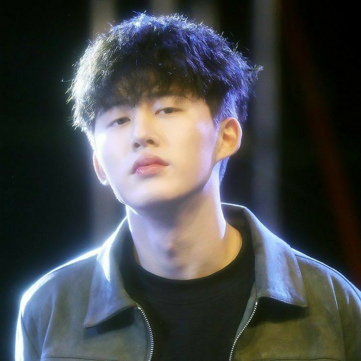 Joane03_'s tweet photo. Happy Birthday Kim Hanbin ! 
We love and support you always . 
#KIMHANBIN #SoloistHanbinBirthday https://t.co/Xbu4QScZVb