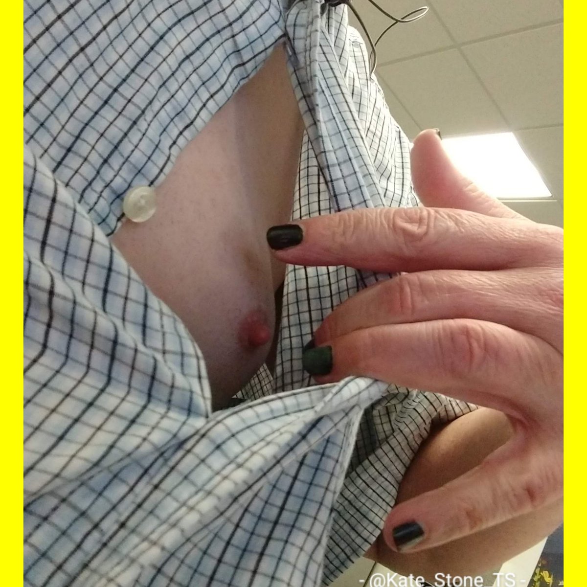 Kate_Stone_TS's tweet photo. I'm openly wearing nail polish at work so that's something! The girls are still growing.

#boobs #transboobs #tgirl #tgirlboobs #trans #maturetrans #transtitties 
#transgender #transwoman #mtf #tsgirl #trans #tsgirls #tgirl #myboobs #transisbeautiful https://t.co/Uaz32HbxDl