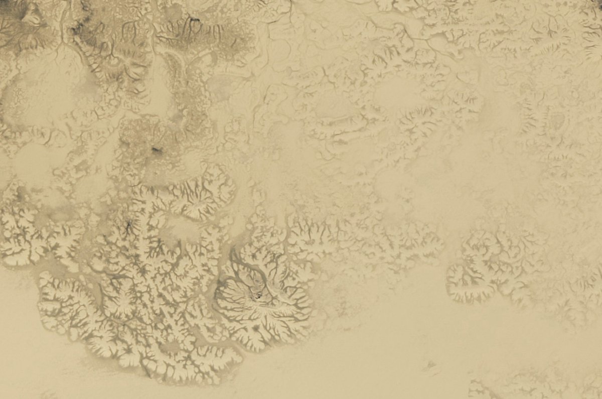 BryGeog's tweet photo. Geography students and followers; here is the most recent 
@NASAEarth monthly puzzler.  What do you think is going on here?  What physical processes can you see evidence of?  Where could it be?  Why?https://t.co/PW2Tmb7MwG https://t.co/WQQeKTTnyb