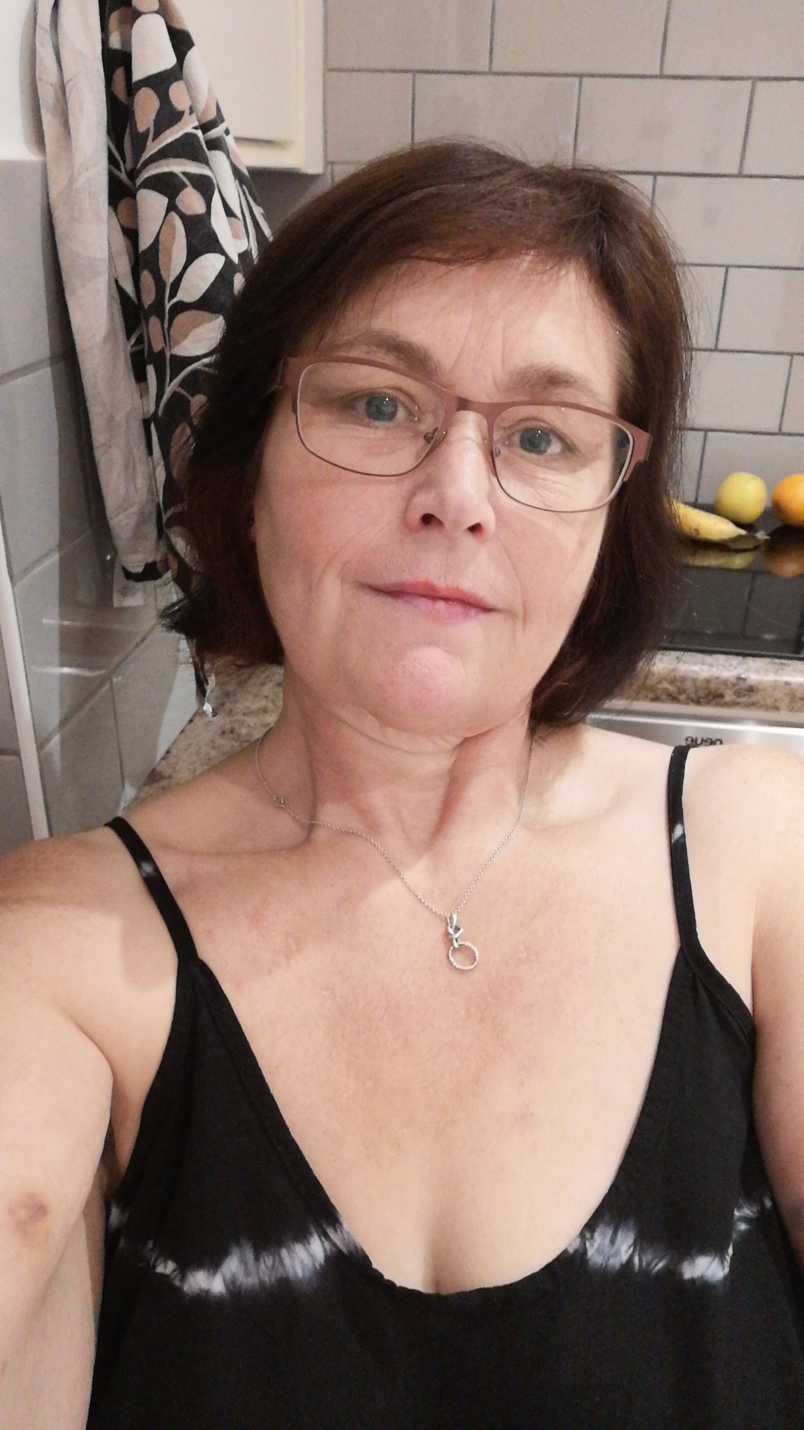 Analanna on X: Come to Eastbourne tomorrow. Thursday naughty fun. #anal  #milf #sex #greedygirl Adult work , analanna999 t.cobBcYLGNEEl  X