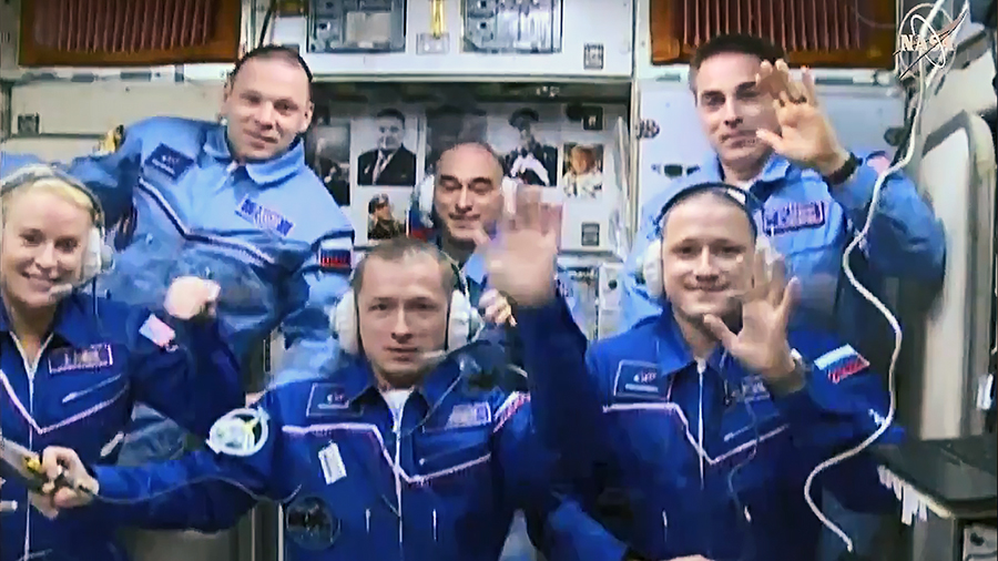 Space_Station's tweet image. .@NASA TV is live now as @Astro_SEAL, @ivan_mks63 and Anatoly Ivanishin enter their Soyuz crew ship and say farewell to the Exp 64 crew. Read more... go.nasa.gov/3mmiolt
