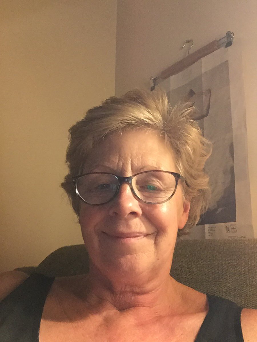 baRnby's tweet media