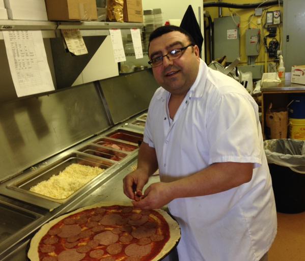 CUAbanking's tweet photo. By supporting small businesses we can build our economy and inspire the next generation of entrepreneurs.
Celebrating #SmallBusiness for #SmallBusinessWeek2020 featuring #CUAMember Papa Marios pizza
#BuyNSππ―π₯€ #SliceItUp https://t.co/EkO9mhOdQn