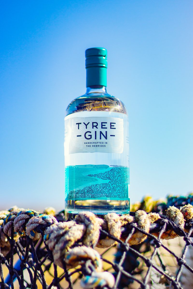 2/3 Combining technology, experience &amp; craft, chances are if you’ve bought #ScottishGin in the last ten years, you’ll have seen the work of John Henderson &amp; team at Image on Glass. Recent investment in cutting edge technology &amp; equipment has opened up exciting new opportunities.