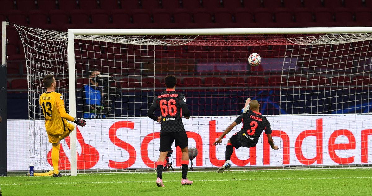 brfootball's tweet photo. Fabinho's clearance off the line 😳 https://t.co/y2TIQDvEWt