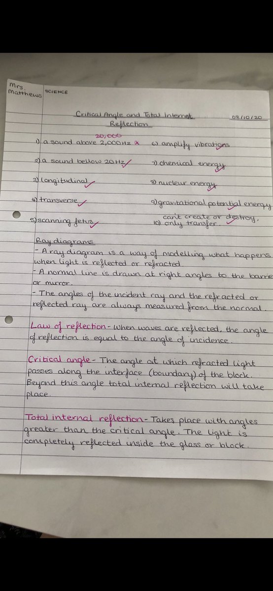 ScienceSmh's tweet image. Year 10 students Robyn and Sarah showing us how home learning is done! Inclusion of key words/terms and starter quizzes completed, well done 👍