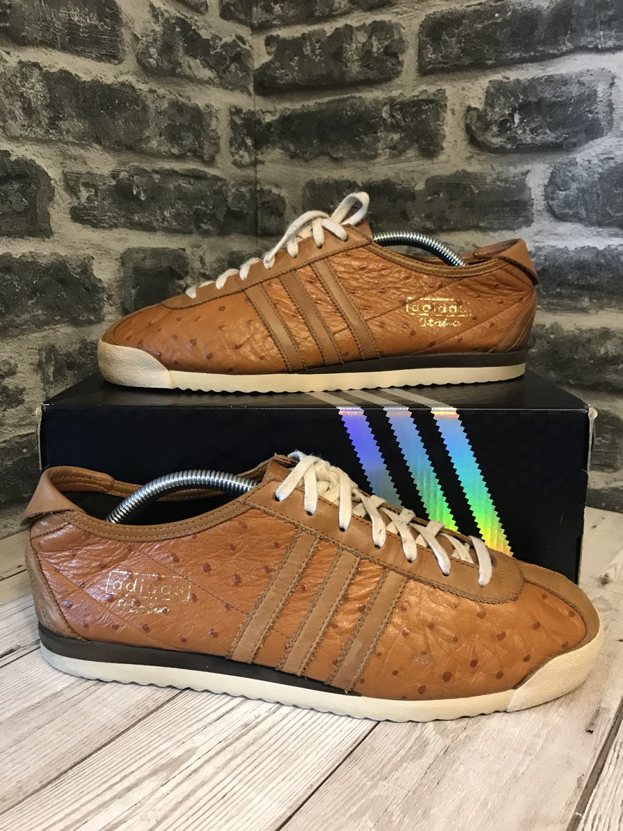 adidas italia brown