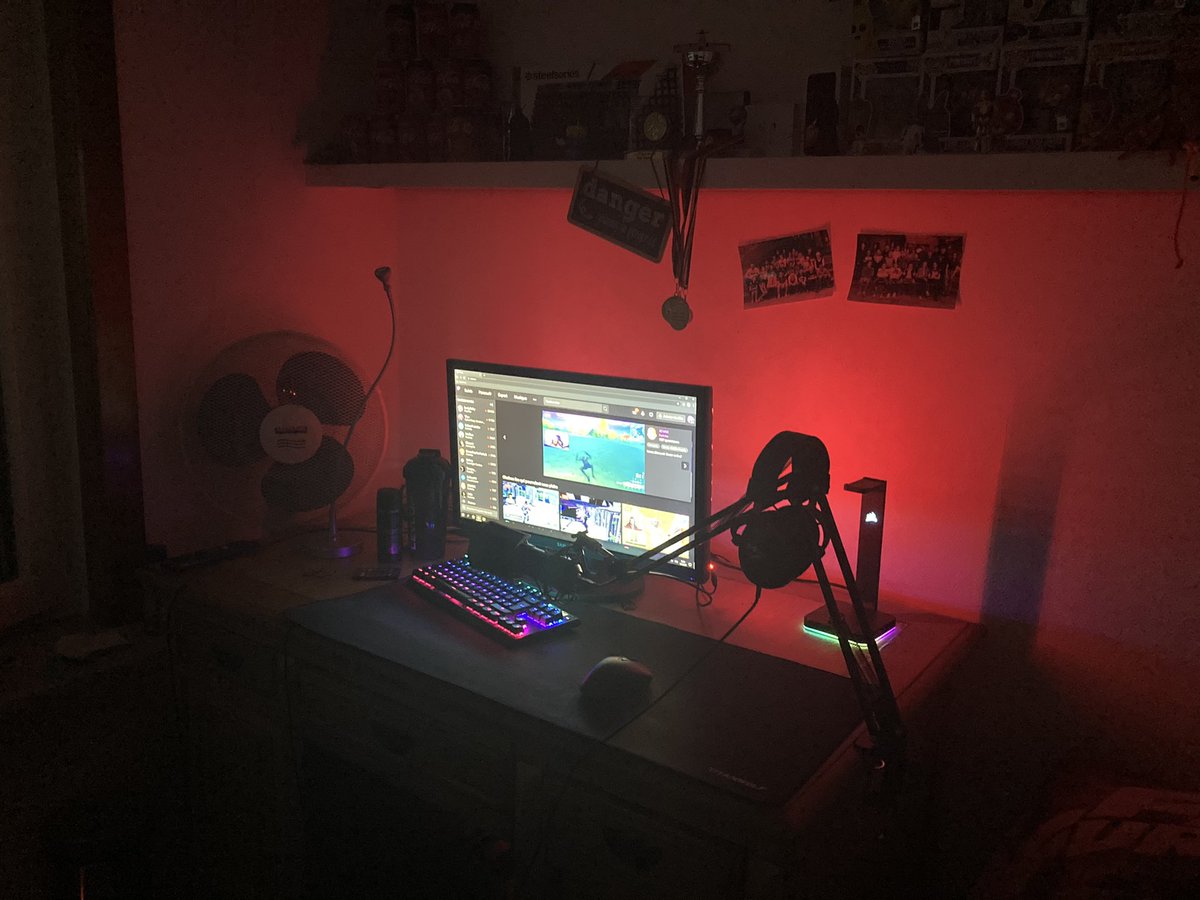 Alexhir_'s tweet photo. @GameWardTeam #pimpmysetup https://t.co/vMVYjU3S18