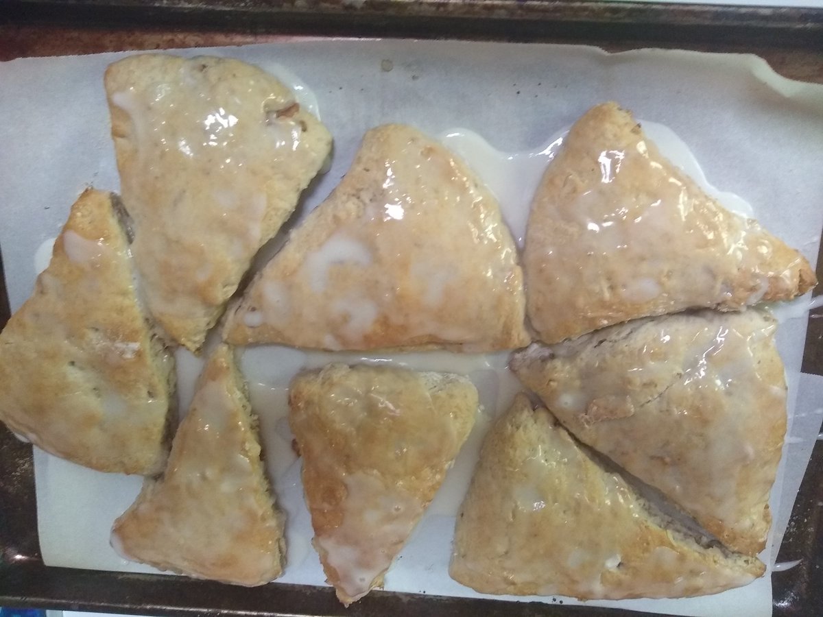 @TexanInOz @CentralMilling Maple glazed Walnut sourdough scones