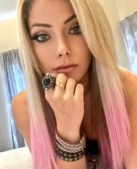 No explanation needed why #AlexaBliss is my #WCW 🥰🥰🥰 #WWERaw #WWE https://t.co/jwwQ2EApEJ<a href="/tag/alexabliss"class="tags">#AlexaBliss</a><a href="/tag/wcw"class="tags">#WCW</a><a href="/tag/wwe"class="tags"><span>#wwe</span></a><a href="/tag/wweraw"class="tags"><span>#wweraw</span></a>