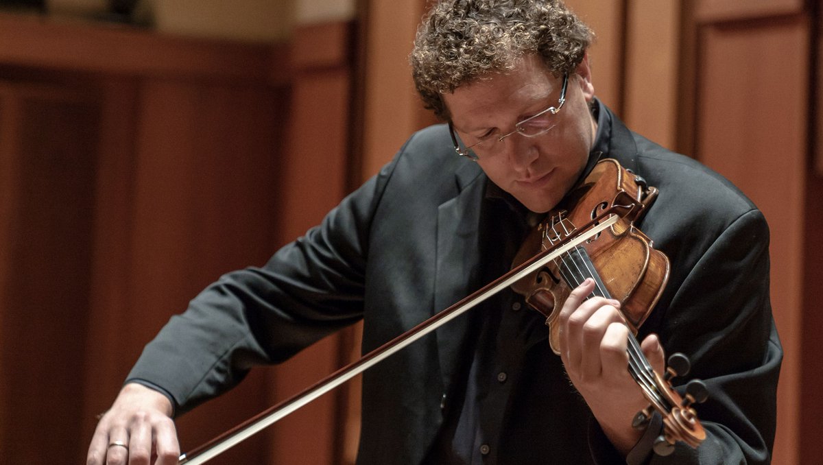 On Oct 29, Concertmaster Noah Geller performs Mendelssohn's passionate, heroic Violin Concerto.

Subscribe to watch on Seattle Symphony Live: bit.ly/3jpQR0A