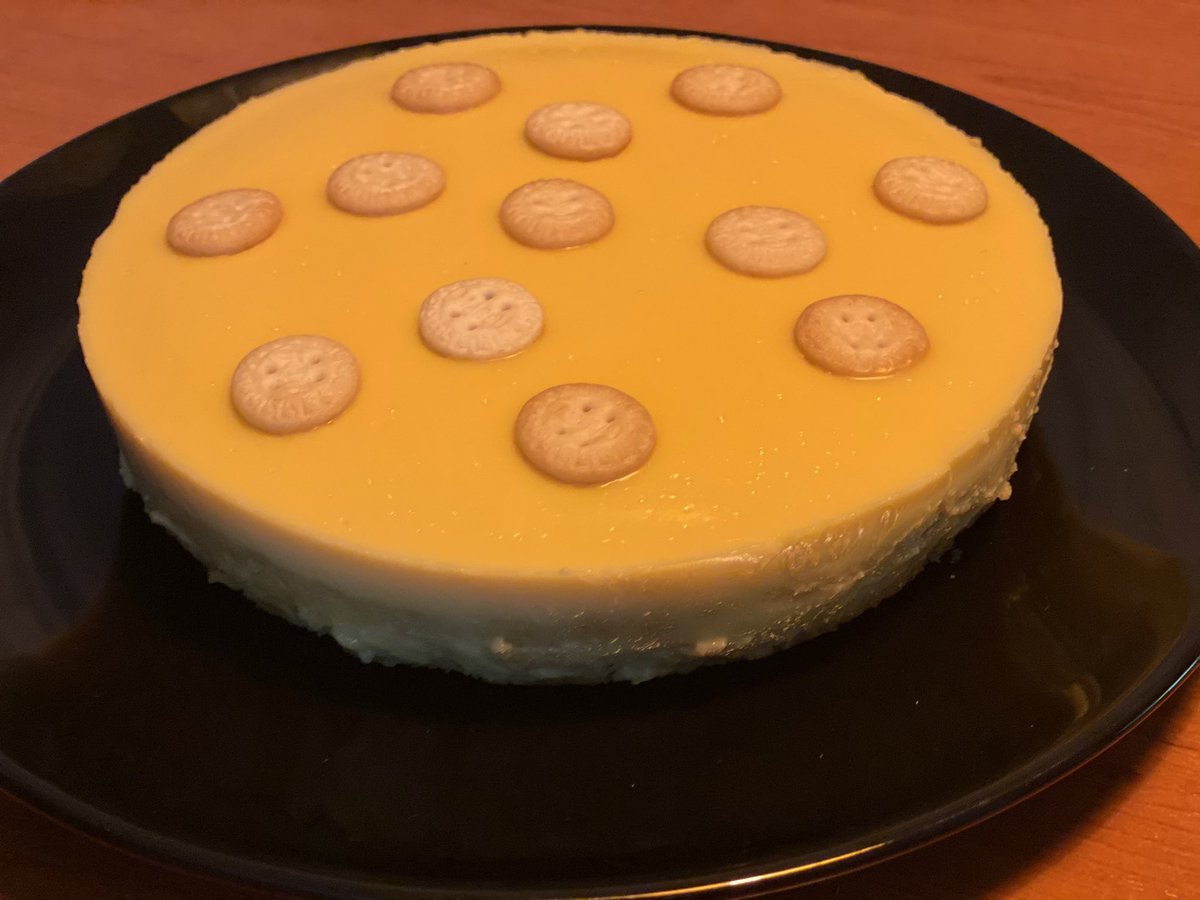 lisicarocook's tweet photo. Terminamos el miércoles y a por el jueves.... mejor con dulces
#dulces #postres #recetas #comida #aporotrodia https://t.co/OW4hdWisRl